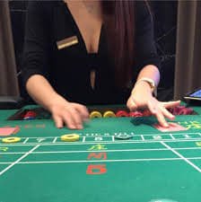 Philippine player enjoying q25 gaming on a mobile browser